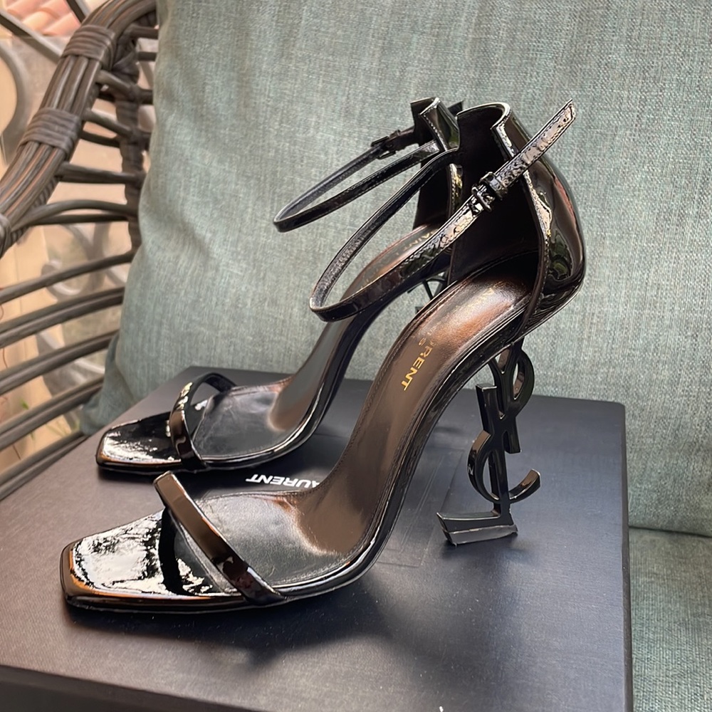 YSL logo heel